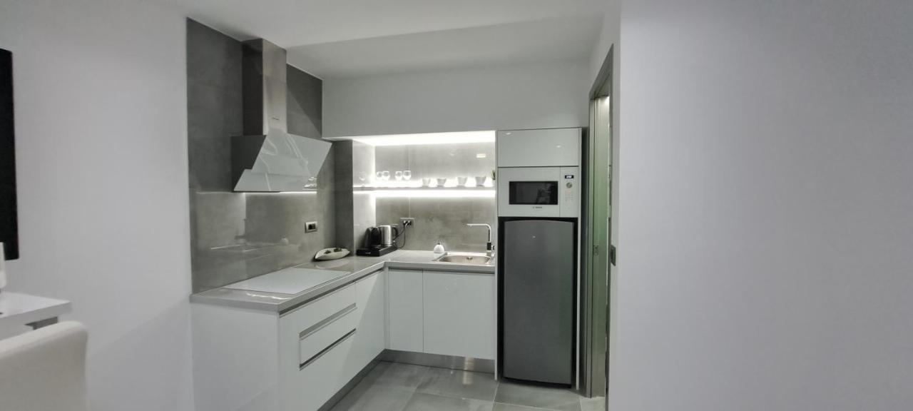 Km Luxury Apart Downtown Iraklio Exterior foto