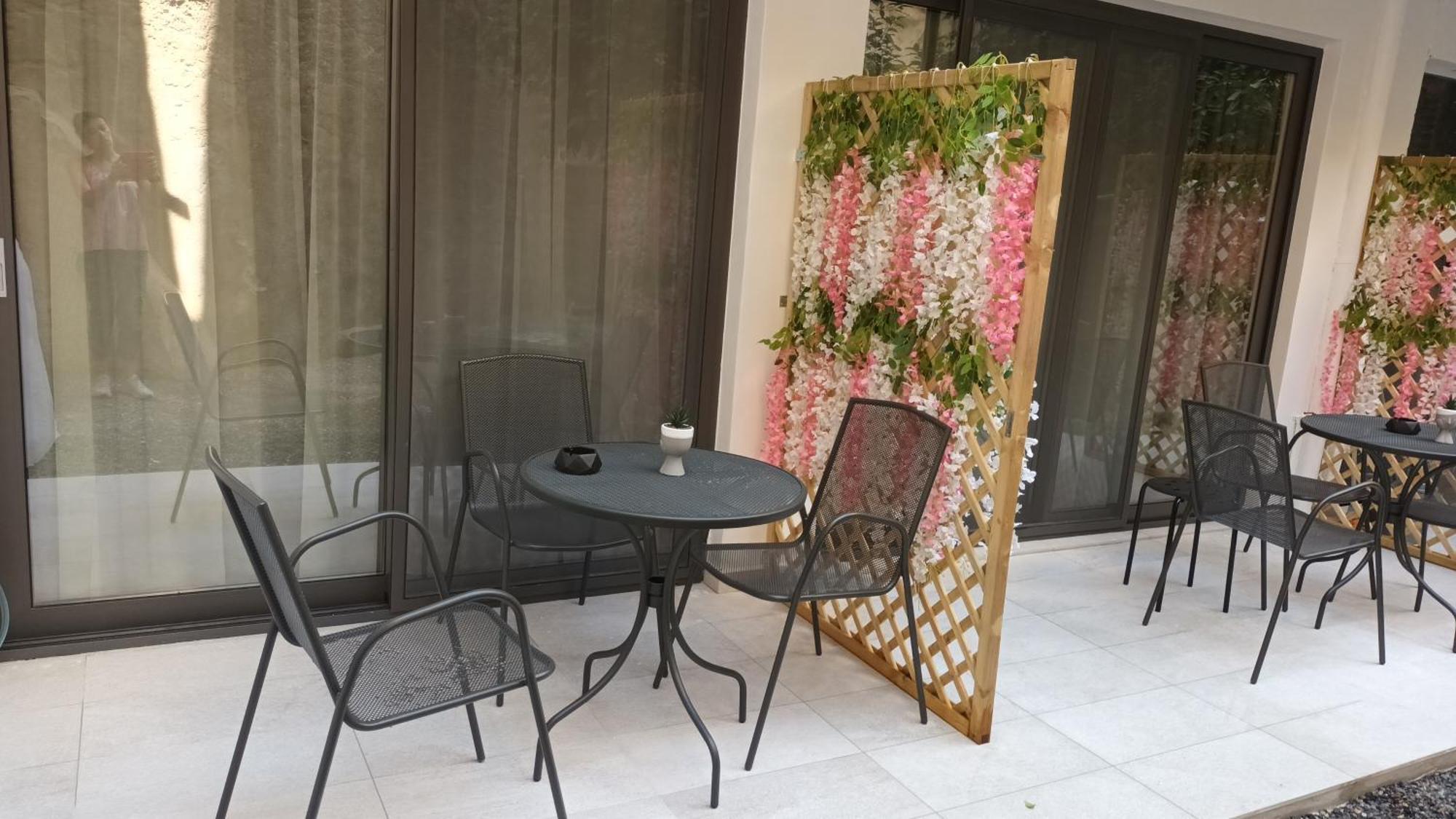 Km Luxury Apart Downtown Iraklio Exterior foto