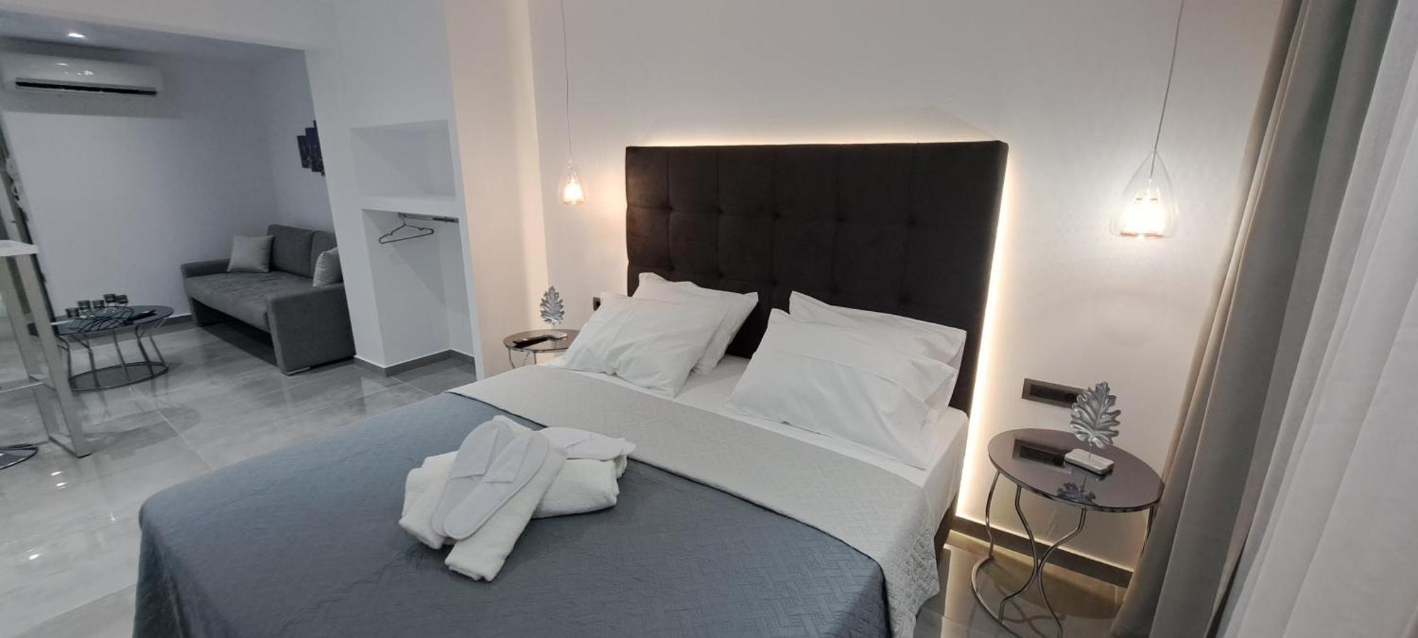 Km Luxury Apart Downtown Iraklio Exterior foto